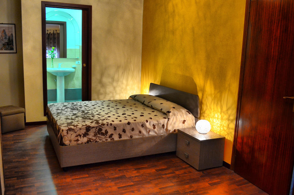 B&B Aria Dell' Etna Zafferana Etnea Δωμάτιο φωτογραφία